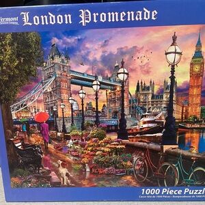London Promenade 1000-Piece Puzzle - Blue